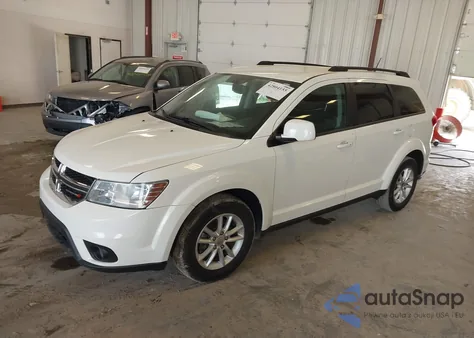 2013 Dodge Journey Sxt z USA, uszkodzony, nr VIN 3C4PDCBB8DT665613